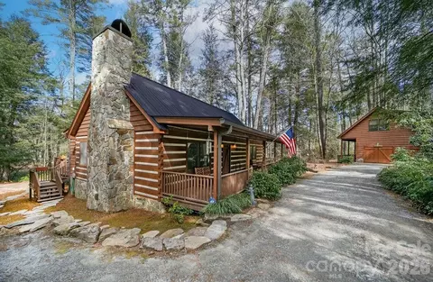 380 Cedar Ln, Brevard, NC 28712