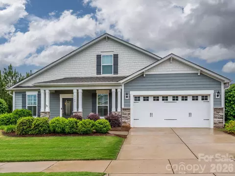 4268 Merrivale Dr, Lancaster, SC 29720