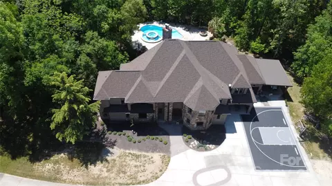 6112 Rehobeth Rd, Waxhaw, NC 28173