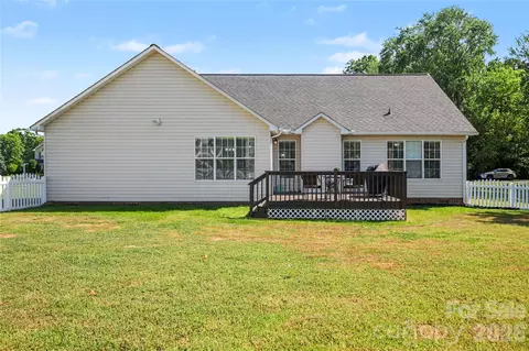 Exterior - 309 Foxcress Dr, Salisbury, NC 28147 photo 8 of 9