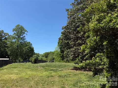 6405 Rockwell Blvd, Charlotte, NC 28269