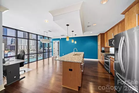 222 S Caldwell 1509 St #1509, Charlotte, NC 28202