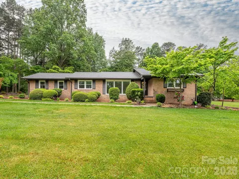 8536 Circle Dr, Mount Pleasant, NC 28124 photo 2