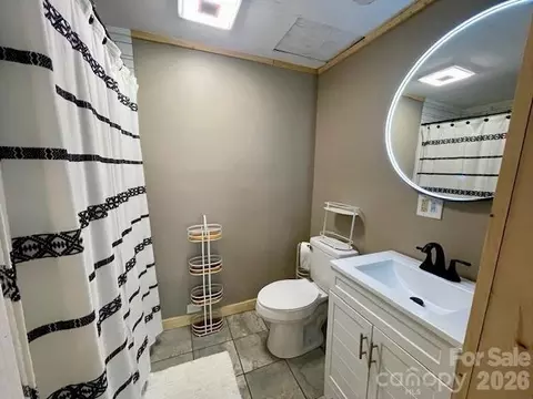 Bath - 755 Depriest Rd, Bostic, NC 28018 photo 6 of 6
