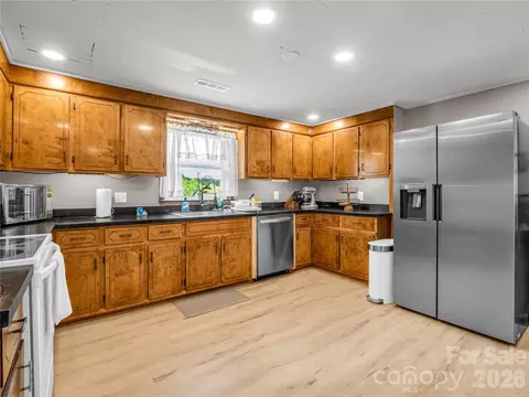 Kitchen - 755 Depriest Rd, Bostic, NC 28018 photo 2 of 5