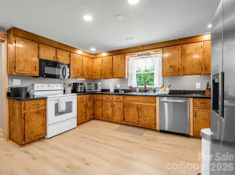 Kitchen - 755 Depriest Rd, Bostic, NC 28018 photo 1 of 5