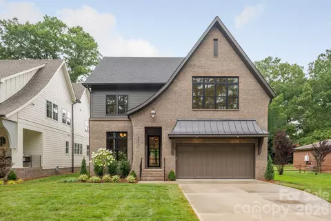 4413 Castleton Rd, Charlotte, NC 28211