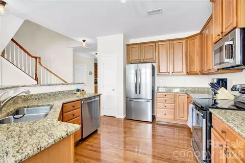 18503 The Commons Blvd, Cornelius, NC 28031