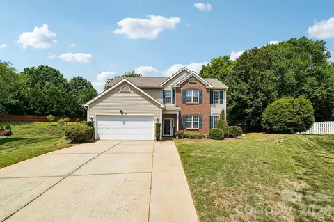 13321 Emerald Branch Ln, Charlotte, NC 28273