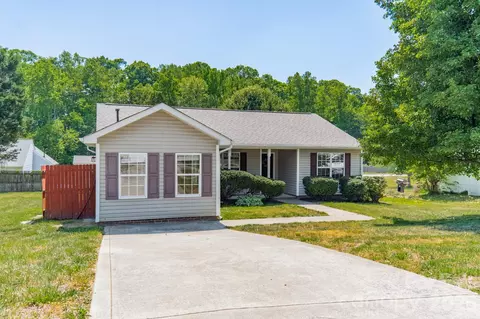 134 Chere Helen Dr, Mooresville, NC 28115