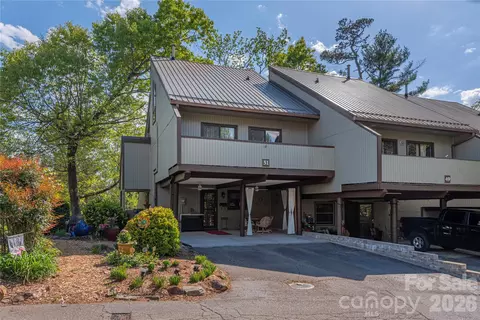 51 Maple Ridge Ln, Asheville, NC 28806
