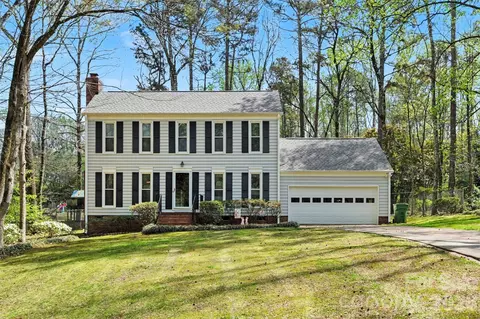 1060 Orchard Ct, Fort Mill, SC 29715