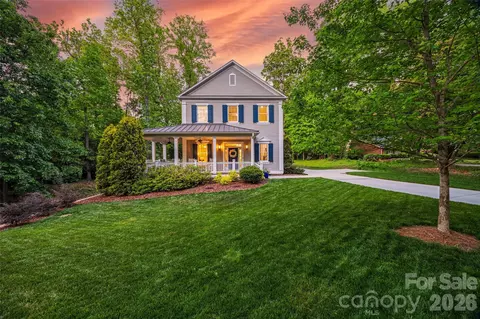 3013 Mountainbrook Rd, Charlotte, NC 28210