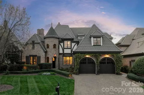 306 Royal Crescent Ln, Waxhaw, NC 28173