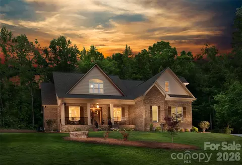 115 Buckingham Place Rd, Mooresville, NC 28115