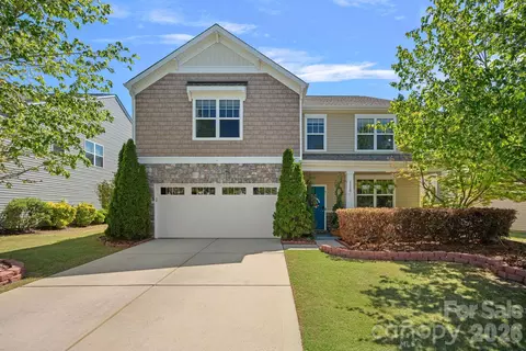 8220 Ruby Valley Rd, Charlotte, NC 28277