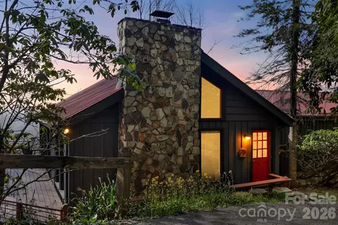 339 Granny Lewis Ln, Mars Hill, NC 28754