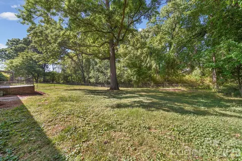 Exterior - 502 E Geroid St, Salisbury, NC 28144 photo 4 of 7