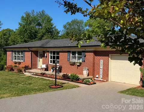 Morganton Sw Boulevard, Lenoir, NC 28645