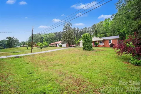 Exterior - 847 E Chestnut St, Stanley, NC 28164 photo 3 of 3