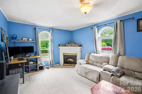 Living - 847 E Chestnut St, Stanley, NC 28164 photo 1 of 1