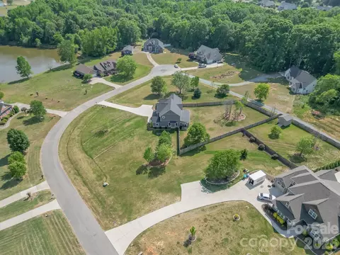 View/Area - 5120 Pond Bluff Dr, Monroe, NC 28112 photo 1 of 5