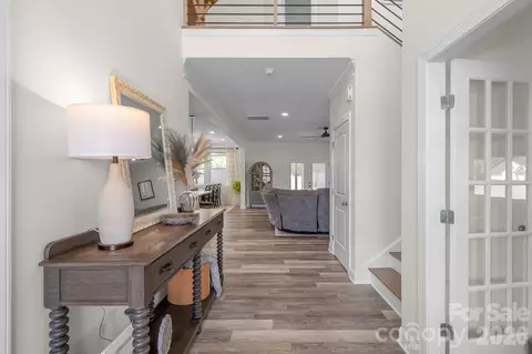 Entry Way - 5120 Pond Bluff Dr, Monroe, NC 28112 photo 2 of 8