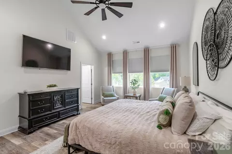 Bedroom - 5120 Pond Bluff Dr, Monroe, NC 28112 photo 2 of 4