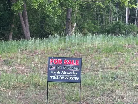 5432 Braxton Craven Rd, Trinity, NC 27370