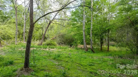 256 Long Leaf Pine Dr, Hiddenite, NC 28636 photo 4