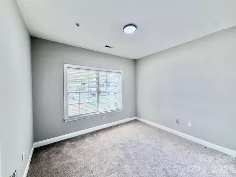 Bedroom - 21230 Hickory St, Cornelius, NC 28031 photo 2 of 3