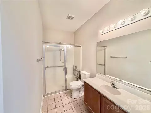 Bath - 21230 Hickory St, Cornelius, NC 28031 photo 2 of 3