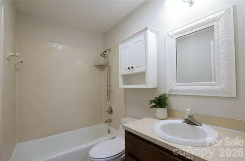 Bath - 12809 Pine Bluff Rd, Midland, NC 28107 photo 3 of 3