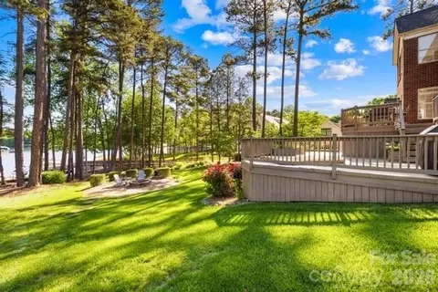 Exterior - 4292 Silver Eagle Ct, Denver, NC 28037 photo 6 of 6