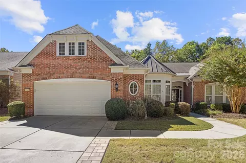36130 Watsonia St, Fort Mill, SC 29707