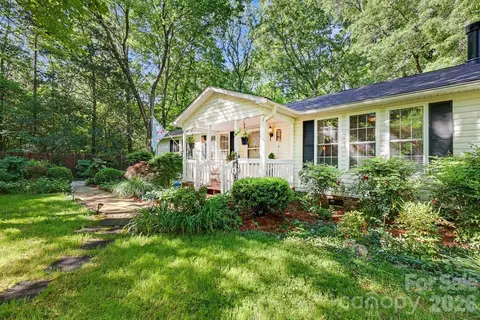 10112 Idlewild Rd, Matthews, NC 28105