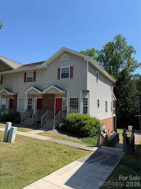 1261 Charlotte Ave, Rock Hill, SC 29732