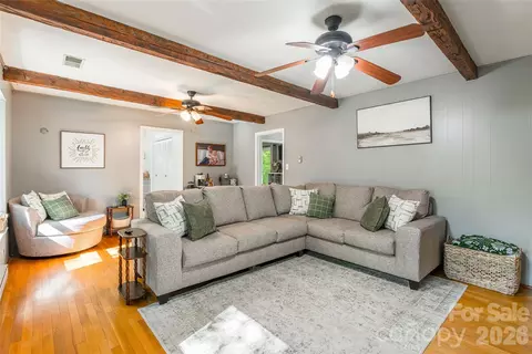 Living - 513 Mountainbrook Rd, Lancaster, SC 29720 photo 5 of 7
