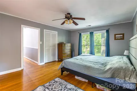 Bedroom - 513 Mountainbrook Rd, Lancaster, SC 29720 photo 2 of 8