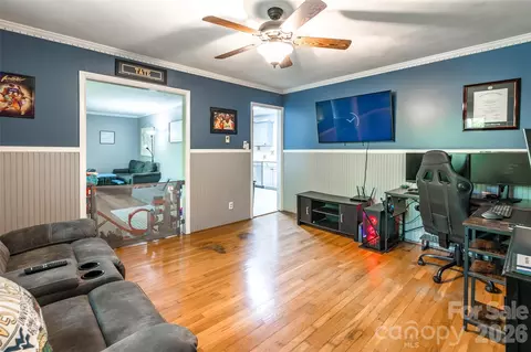 Living - 513 Mountainbrook Rd, Lancaster, SC 29720 photo 7 of 7
