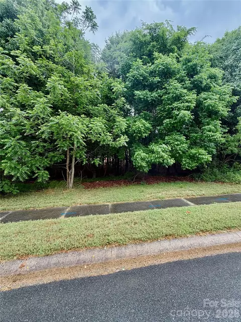 1808 Brandywine Dr, Matthews, NC 28105