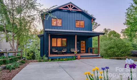 87 Deaver St, Asheville, NC 28806