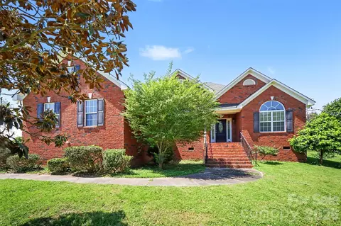 2029 Saye Brook Dr, Monroe, NC 28112