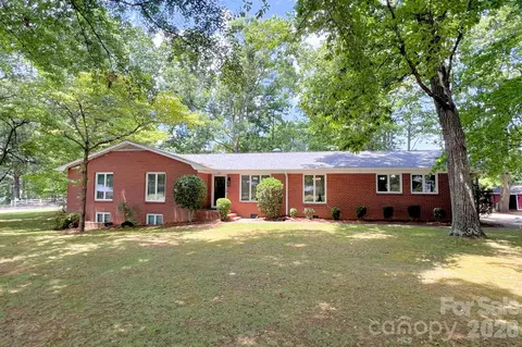 602 Lee St, Kings Mountain, NC 28086