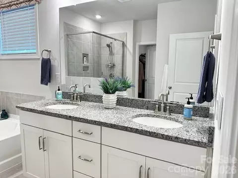 Bath - 4450 Streamside Rd, Denver, NC 28037 photo 1 of 4