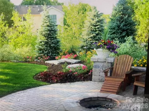 Exterior - 4450 Streamside Rd, Denver, NC 28037 photo 3 of 12