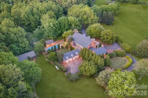 1486 Knolls 2 Dr #2, Newton, NC 28658