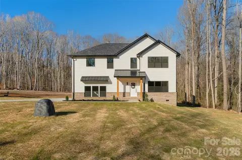 4924 Parkwood School Rd, Waxhaw, NC 28173