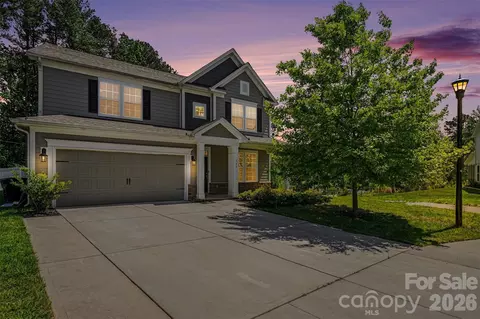 141 Hornbeam Ln, Mooresville, NC 28117