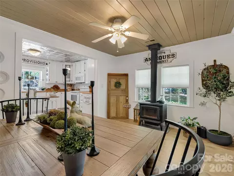Dining - 289 Carson St, Tryon, NC 28782 photo 4 of 4